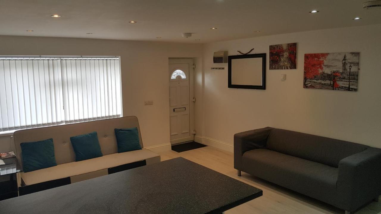 Central Windsor 2 Bedroom Flat With Free Parking Zewnętrze zdjęcie